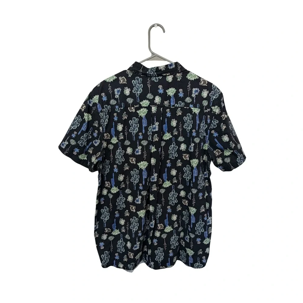 The North Face Mens Black Baytrail Cactus Print Button Down Shirt Large Desert